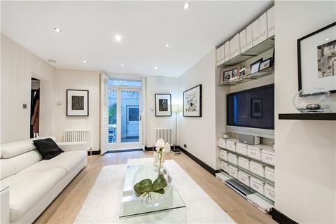 St Georges Square, London, SW1V 1 bed flat for sale