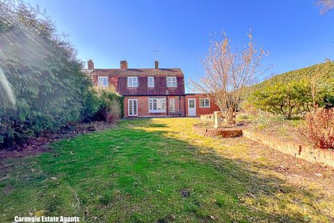 Handside Lane, Welwyn Garden City AL8 3 bed house for sale