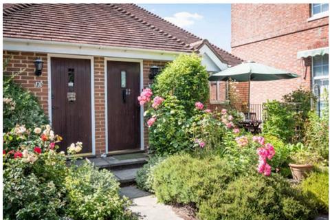 High Street, Hartfield TN7 1 bed flat for sale