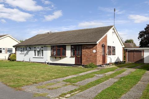 Heycroft Way, Great Baddow, Chelmsford 2 bed semi