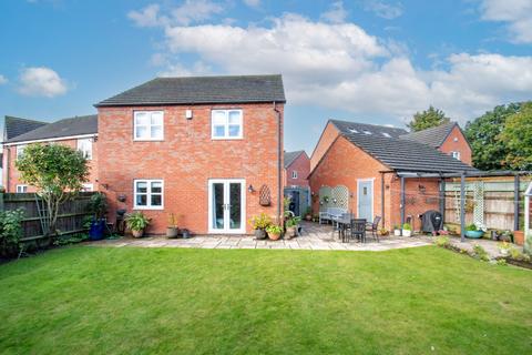 Damson Grove, West Midlands B92 4 bed detached house for sale