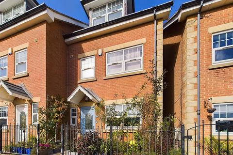 Rockcliffe Street, Whitley Bay 3 bed semi