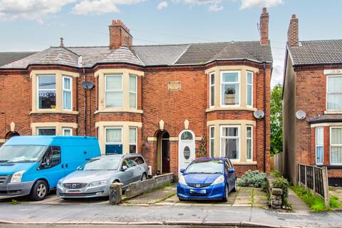 Manchester Road, Northwich 3 bed end of terrace house for sale