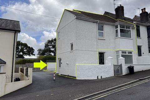 Trehaverne Terrace, Truro 2 bed apartment for sale