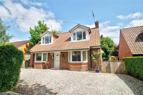 Lindisfarne Avenue, Holmlands Park... 3 bed detached house for sale