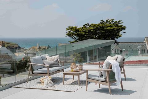 Tresco, Treyarnon Bay 6 bed detached house for sale