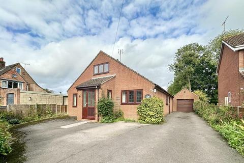 Vicarage Lane, Frampton On Severn GL2 4 bed chalet for sale