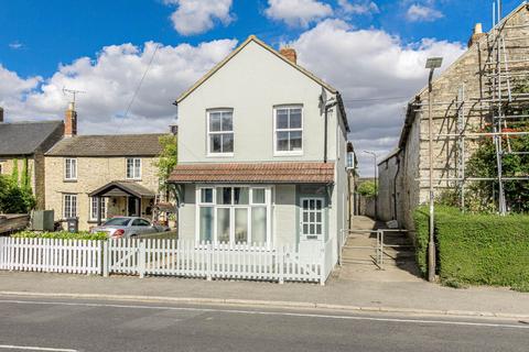 Gold Street, Milton Keynes MK19 3 bed end of terrace house for sale