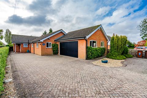 Deaton Lane, New Waltham, Grimsby... 3 bed bungalow for sale