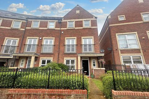 Featherstone Grove, Great Park... 5 bed townhouse for sale