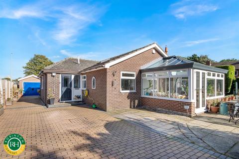 4 bedroom detached bungalow for sale