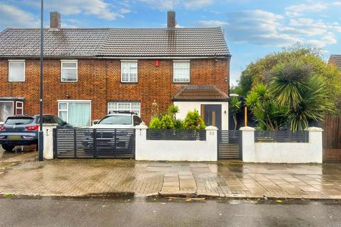Annesley Close, Neasden 3 bed semi