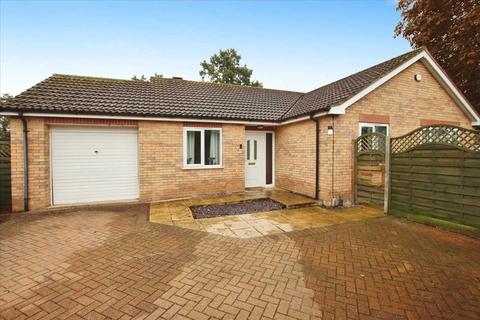 Meadowlake Crescent, Lincoln 3 bed bungalow for sale