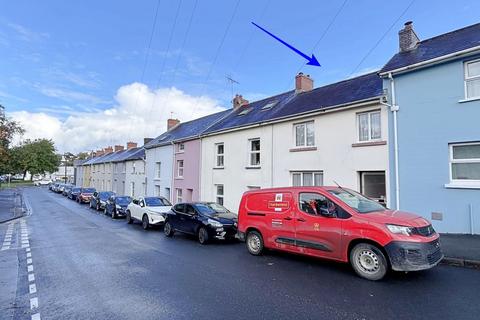 Cambrian Place, Haverfordwest 2 bed terraced house for sale