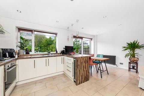 Colby Road, Crystal Palace, London, SE19 3 bed semi