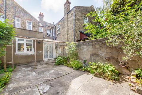 Barry Road, East Dulwich, London, SE22 2 bed terraced house for sale