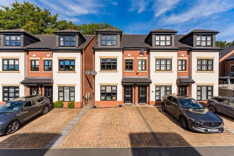 Woodland Grange, Manchester M28 4 bed townhouse for sale
