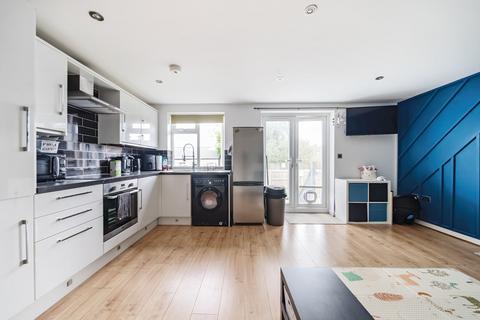 Gower Road, Fields House Gower Road... 1 bed flat for sale