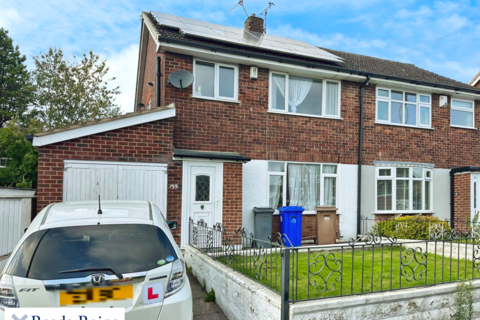 Westonview Avenue, Staffordshire ST3 4 bed semi