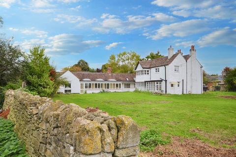 Malthouse Lane, Bredon, Tewkesbury... 4 bed detached house for sale