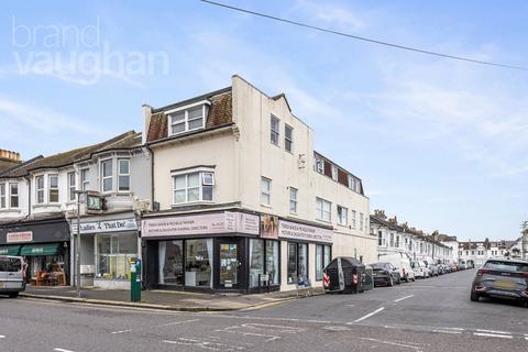 Blatchington Road, Hove, BN3 2 bed flat for sale