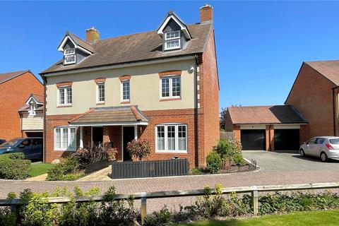 School Lane, Havant, Hampshire, PO9 3 bed semi