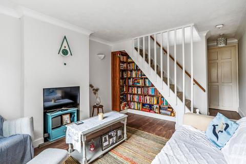 Rochdale Road, Tunbridge Wells, TN1 2 bed terraced house for sale