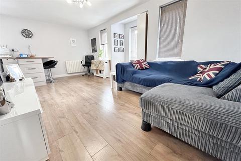 Parkstone 2 bed flat for sale