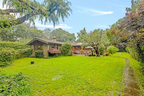Holland Lane, Oxted, Surrey, RH8 4 bed bungalow for sale