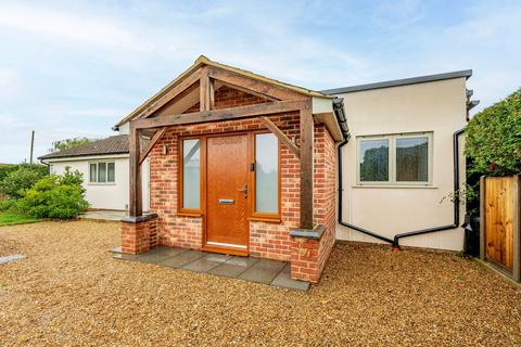 4 bedroom detached bungalow for sale