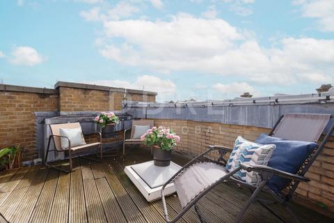 Garrick Street, London, WC2E 2 bed apartment for sale