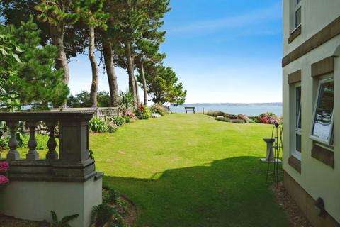 Cliff Road, Torquay TQ2 2 bed apartment for sale