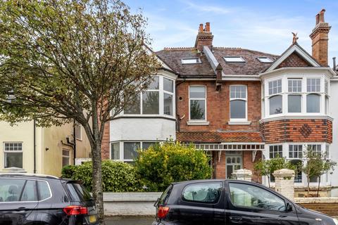 Langdale Road, Hove BN3 2 bed flat for sale