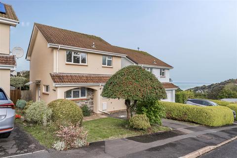 Pine Close, Ilfracombe 3 bed detached house for sale