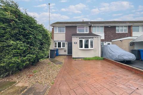 St. Giles Road, Burntwood, WS7 0BZ 4 bed end of terrace house for sale