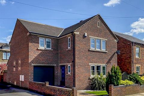 Belgrave Street, Ossett WF5 4 bed detached house for sale