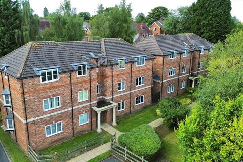 Priory Gardens, Hall Green 2 bed apartment for sale