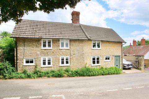 Church street, West Stour 2 bed detached house for sale