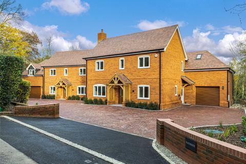 Frog Lane, Mapledurwell, RG25 4 bed detached house for sale