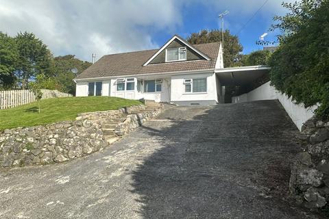 Cosheston, Pembroke Dock... 4 bed bungalow for sale