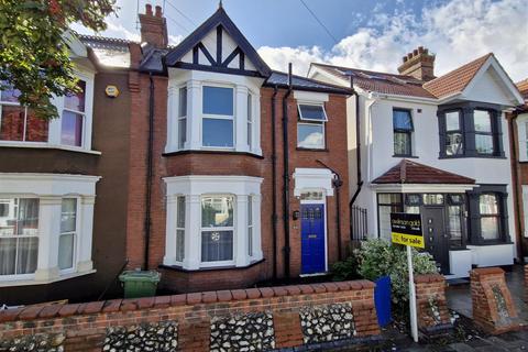 Lorne Road, Harrow 3 bed end of terrace house for sale