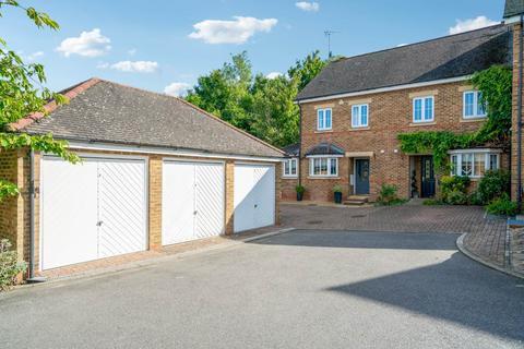 Hoopers Mews, Merry Hill, Bushey 3 bed terraced house for sale