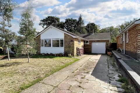 Hillview Road, Hythe, SO45 3 bed detached bungalow for sale