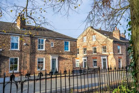 Bishophill Senior, York 4 bed semi