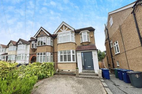 Stoneyfields Lane, Edgware, HA8 5 bed semi
