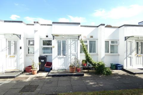 Lovat Walk, Heston, Hounslow 1 bed terraced bungalow for sale