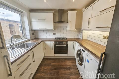 Biggin Hill, Westerham 2 bed apartment for sale