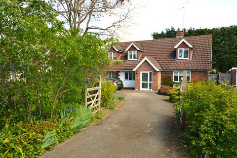 Meadow Close, Wallingford OX10 4 bed detached house for sale