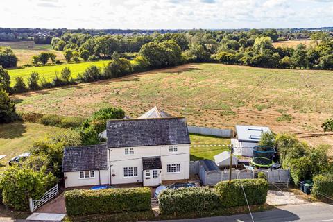 Crix Green, Felsted, Dunmow 5 bed detached house for sale