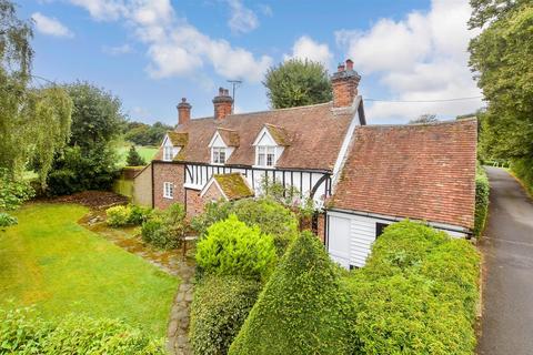 School Road, Tilmanstone, Deal, Kent 3 bed detached house for sale